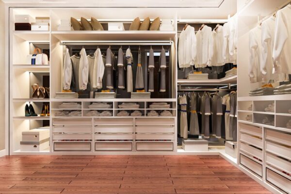 Passo a Passo: A melhor forma de montar um Closet organizado em Poucas Horas